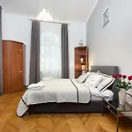 Clemens Apartments