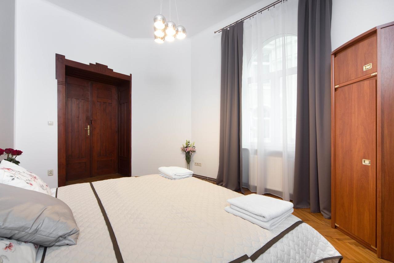 Clemens Apartment